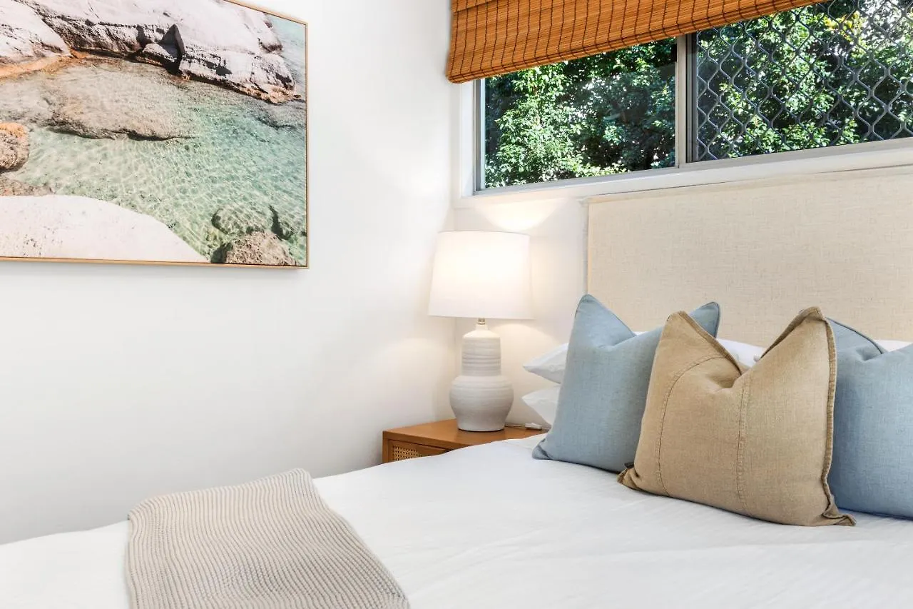 Styled 3 Bedroom Tropical Family Home W Pool At Coolum 쿨룸비치 오스트레일리아